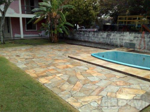 Limpeza de pedras antes