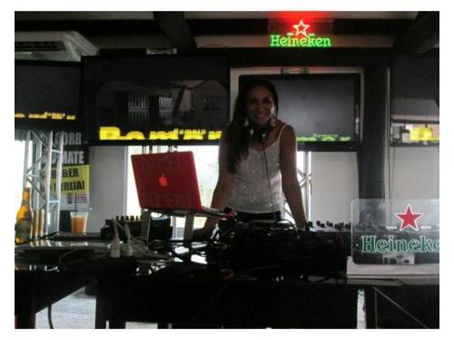 Festa pub em bragança paulista fazendo warm up para os grandes deejays da cena eletrônica