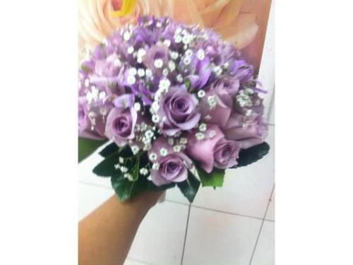 Bouquet lilas com astromélias