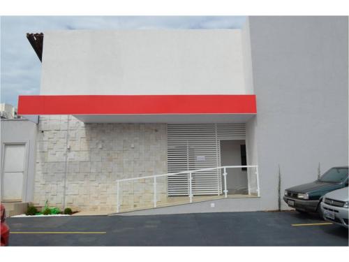 Clínica de Implantes, próteses e ortodontia