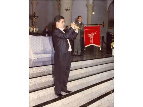 Clarim na entrada da noiva