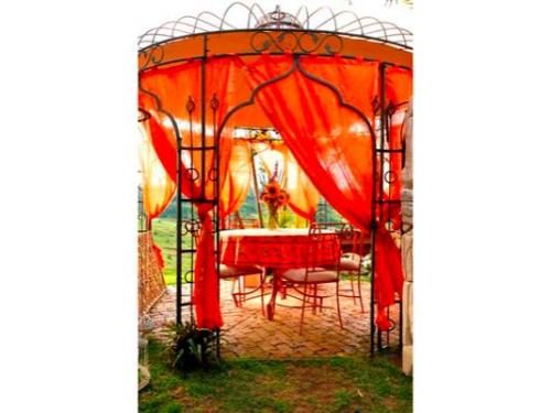 Espaço em meio à natureza da mata atlântica