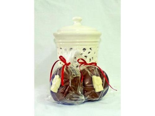 Pão de mel com detalhe de noivinhos