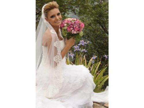 Fernanda bellone coiffeur  dia da noiva.