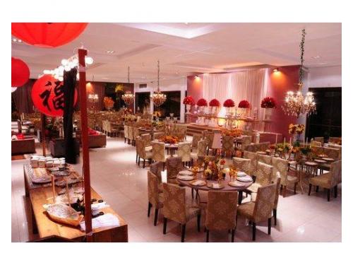 Oferecemos uma estrutura de buffet completo, e várias opções, para sua plena satisfação.