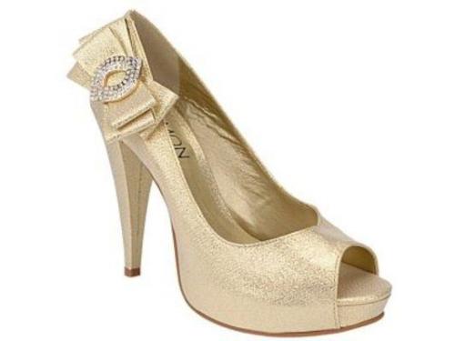 Peep toe 
4 opção de salto 

varias opções de cores

couro legitimo !