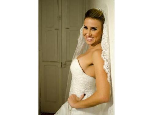 Noiva atellier dona beleza