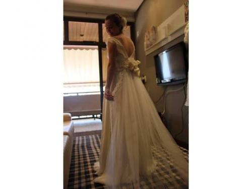 Vestidos em construção no atelier