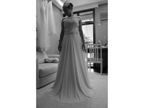 Vestidos em construção no atelier