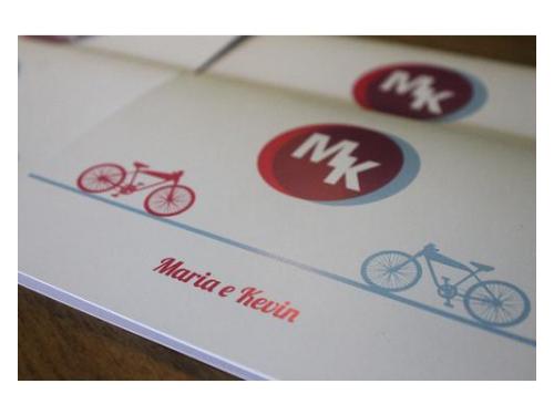 Mais info: http://rosadepapel.com.br/site/layouts/mini-convite-bicicletas/