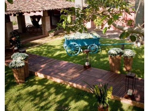 Espaço para casamentos em meio a natureza