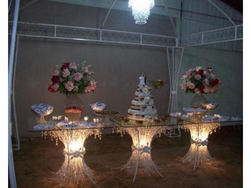 Mesa de bolo completa.