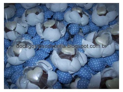 Bombom decorado coração.