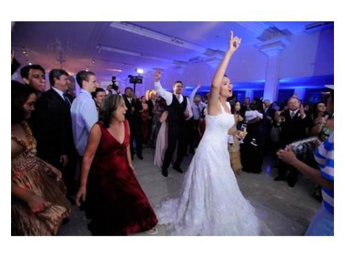 Cobertura da cerimônia e festa de casamento