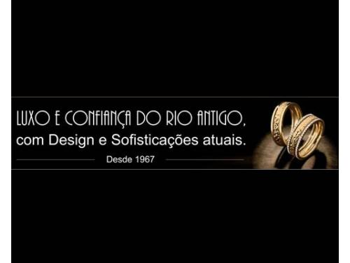 Parcelamos em até 10x s/ juros nos cartões de crédito.