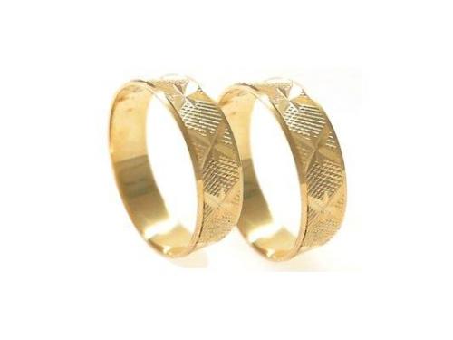 Par de alianças de ouro 18k