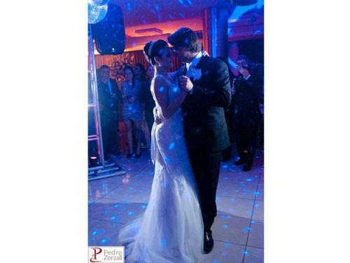 A primeira dança do casal