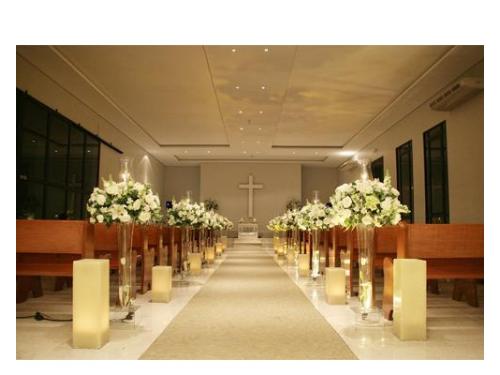 Uma linda capela para a celebração do casamento
