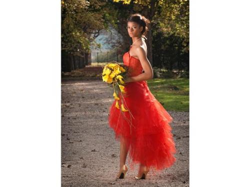 O penteado e maquiagem adequados para você